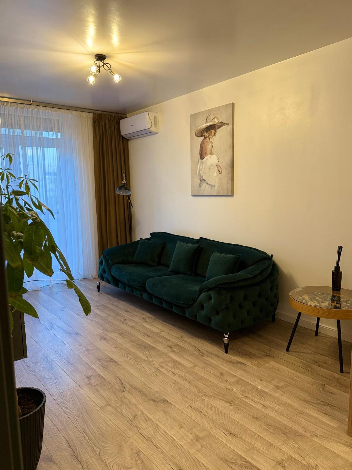 Illy Home Râmnicu Vâlcea Buitenkant foto